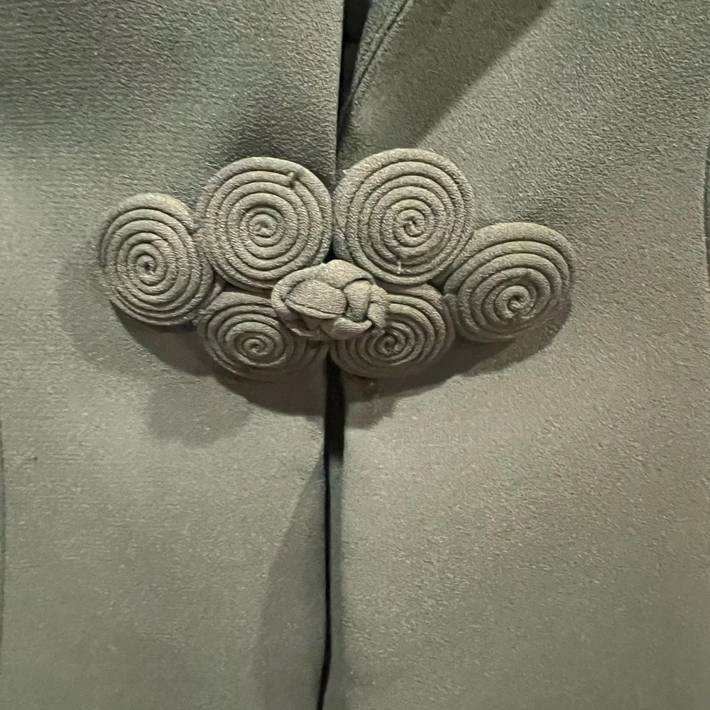 Watters and watters 2 piece floor length formal gown - Picture 4 of 8